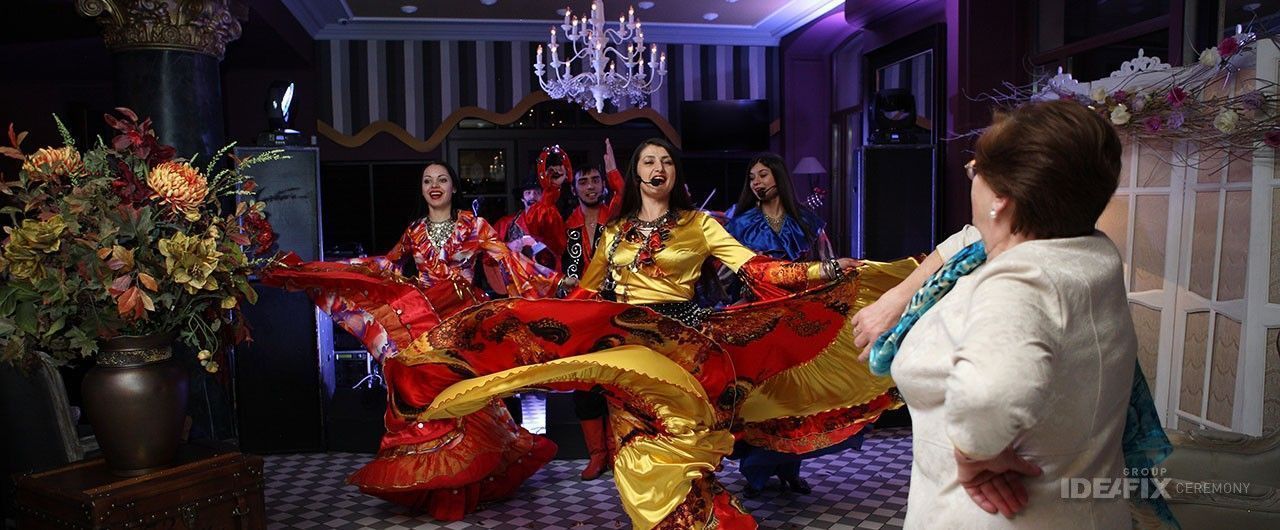 8708ceff9c8f65777877e20d5bd183cc-jpg