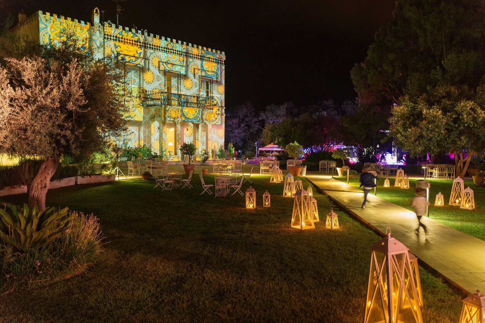 2018-10-18-v1-272-jpg