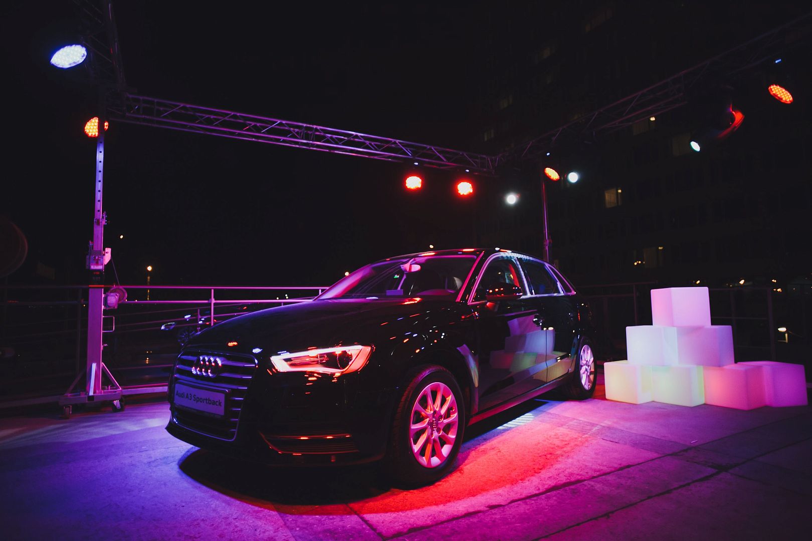 2013-04-18-23-36-40-georgiylisitskiy-jpg